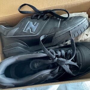 New Balance 550 in Black